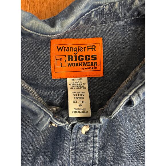 Wrangler FR Riggs Workwear 2XT- Men's Long Sleeve Button Up - Picture 5 of 7